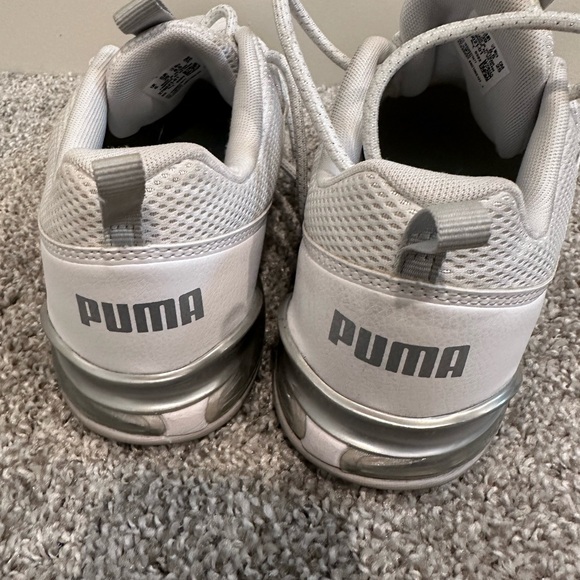 Puma Womens Classic White Walking Athletic Shoes Sneakers - Picture 6 of 9